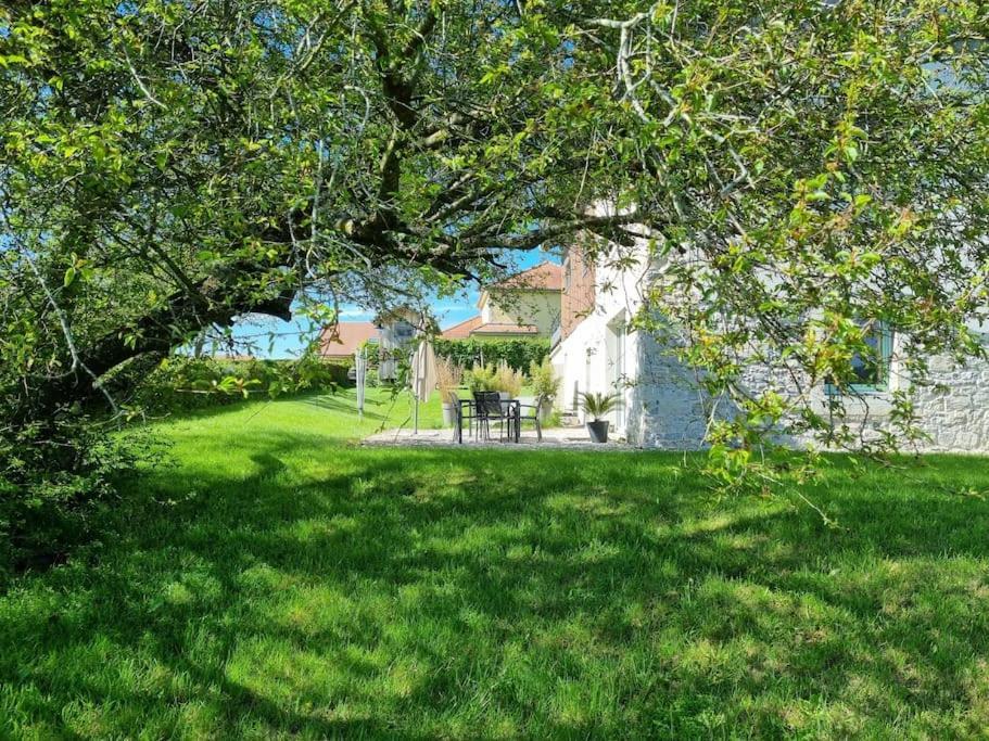 Logement Dans Maison + Exterieur Orchamps-Vennes المظهر الخارجي الصورة